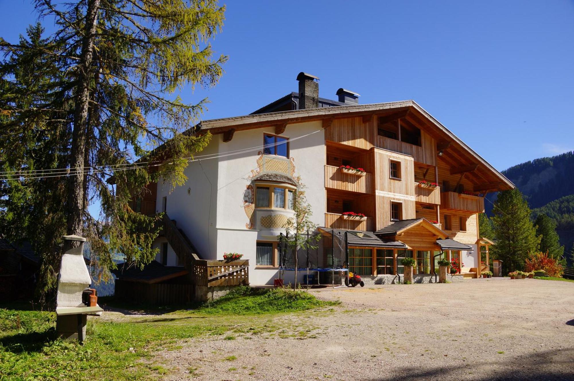 Chalet Frapes San Martino in Badia Luaran gambar