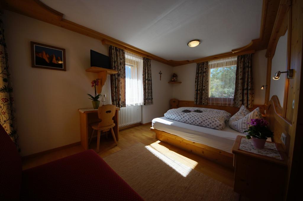 Chalet Frapes San Martino in Badia Bilik gambar