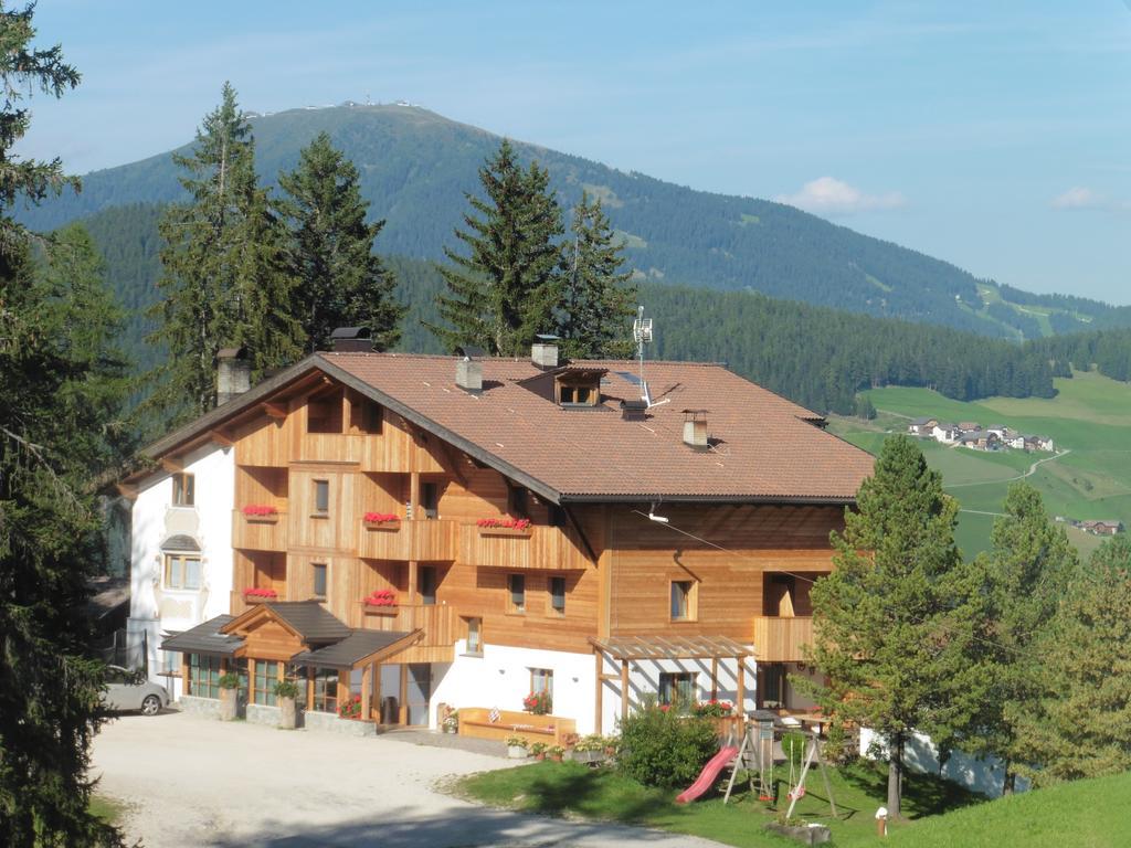 Chalet Frapes San Martino in Badia Luaran gambar