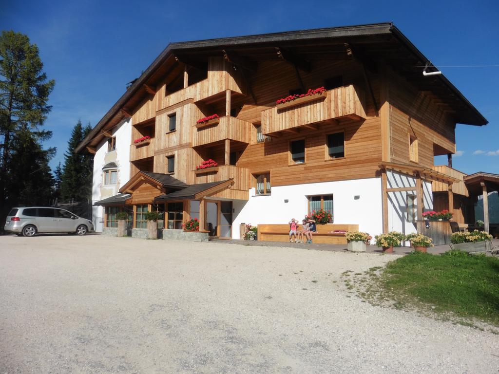 Chalet Frapes San Martino in Badia Luaran gambar