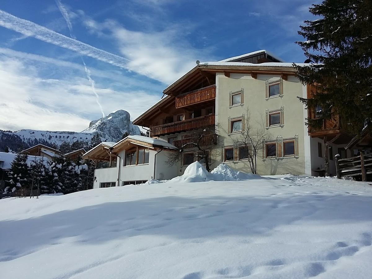 Chalet Frapes San Martino in Badia Luaran gambar